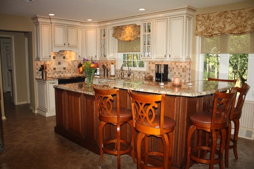 Island magic by Sycamore Kitchens